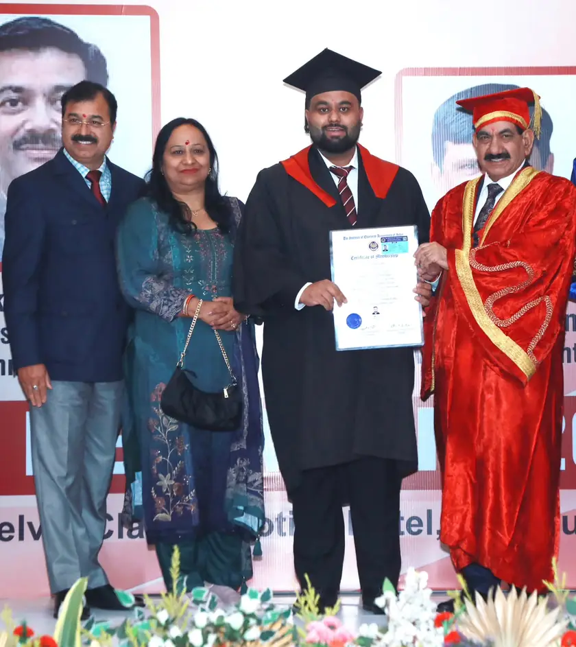 CA Arpan Sood receiving his ICAI membership certificate